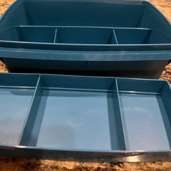 Vintage Tupperware Tuppercraft Blue stow and go container with insert and cover - Picture 8 of 8